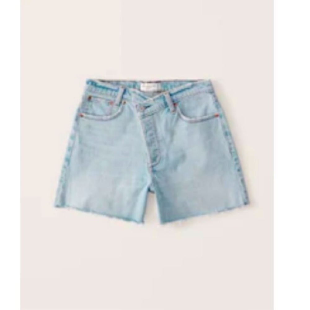 Abercrombie Fitch Dad Denim Shorts NWT